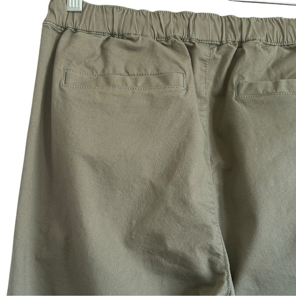 PACT ORGANIC CANVAS COTTON ROLL UP PANTS SIZE MEDIUM - Picture 10 of 16